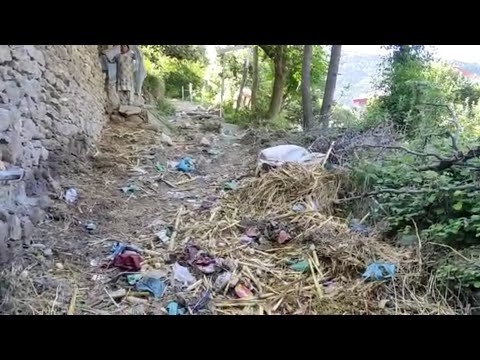 Kishtwar: Instead of footpath, ward in Panchayat Dugga is waste dumping site