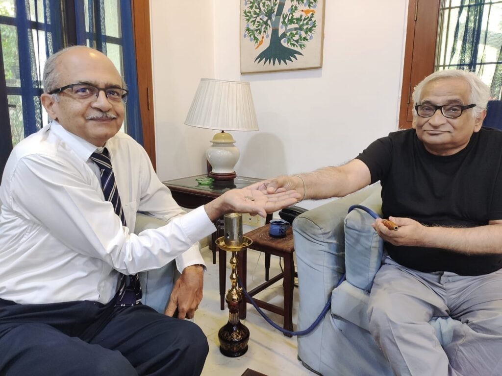 SC fined Re 1 to Prashant Bhushan