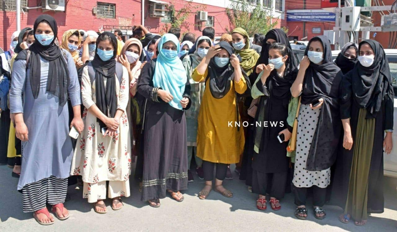 COVID: Students of Govt College for Women MA road protest, demand fee concession