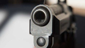 Unknown Gunmen loot cash from JK Bank van in Shopian