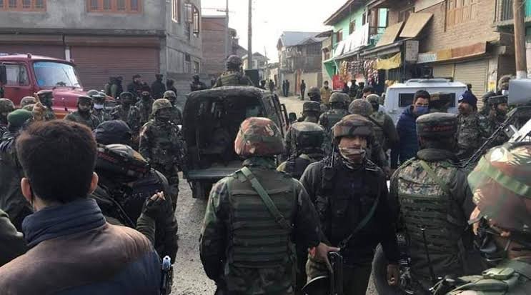 HMT Attack: Three militants travelling in a Maruti car carried out attack, 2 soldiers killed: IGP Kashmir Vijay Kumar