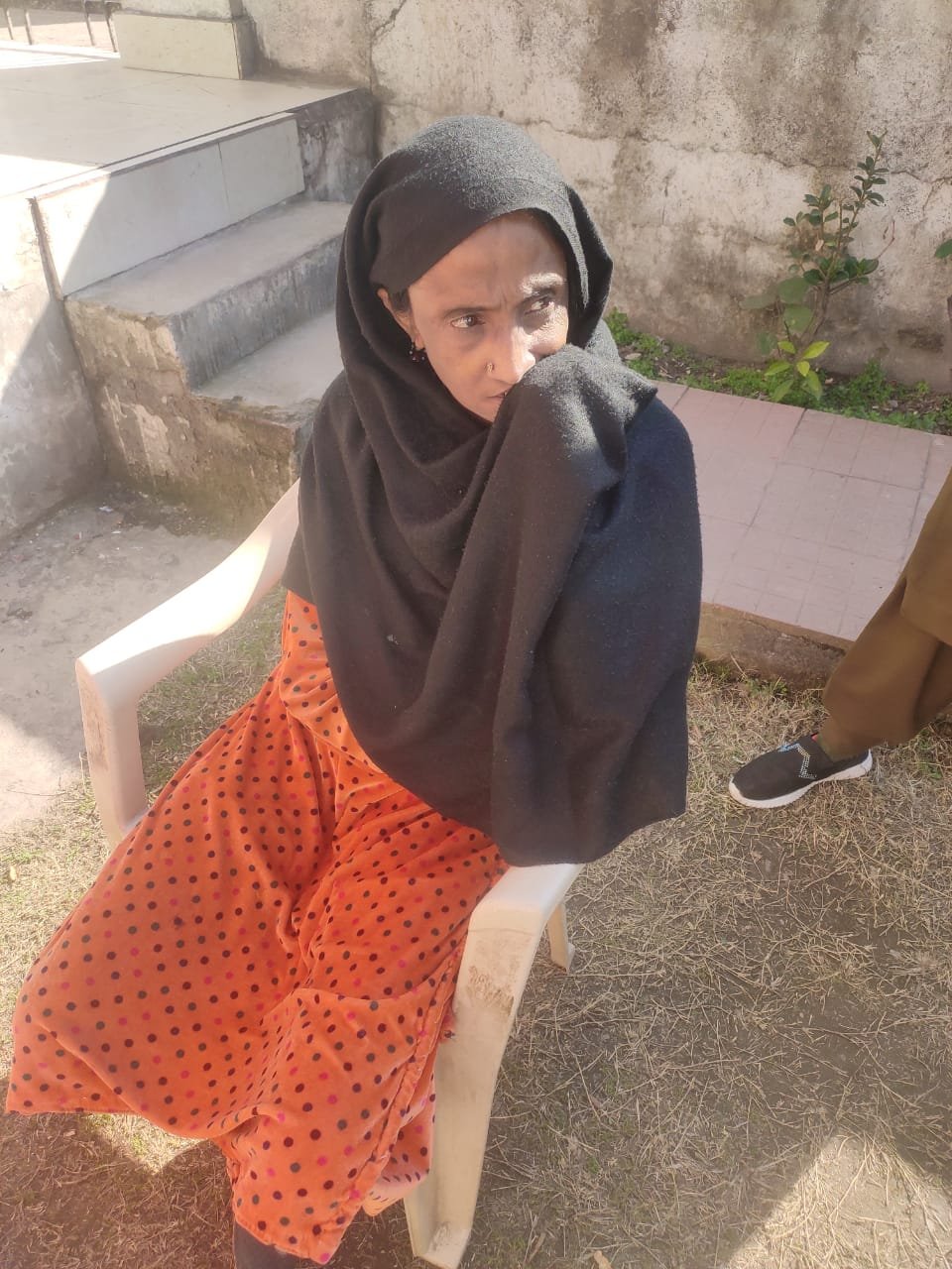 Poonch woman handed over by PaK authorities