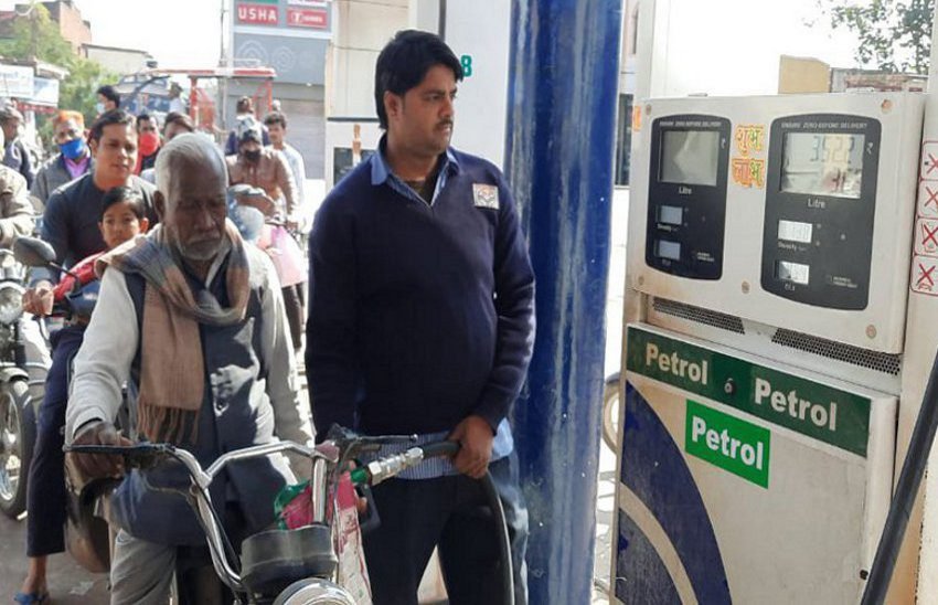 Price Of Petrol And Diesel Is On Fire, Know Today's Price