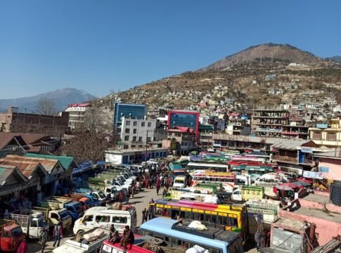 Doda bus stand, a place of rot and flith