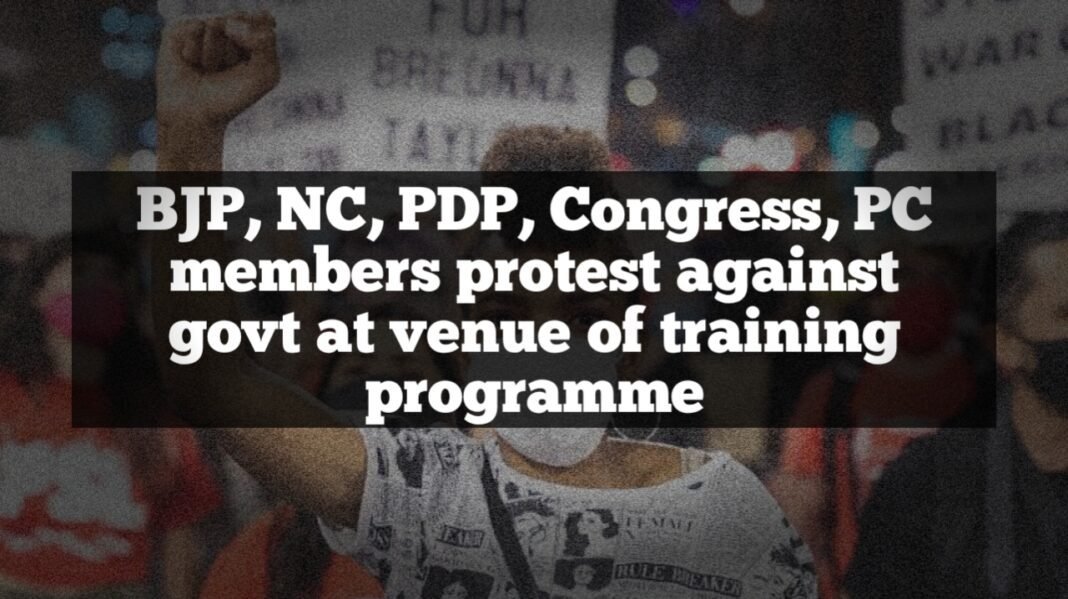 DDC members stage protest