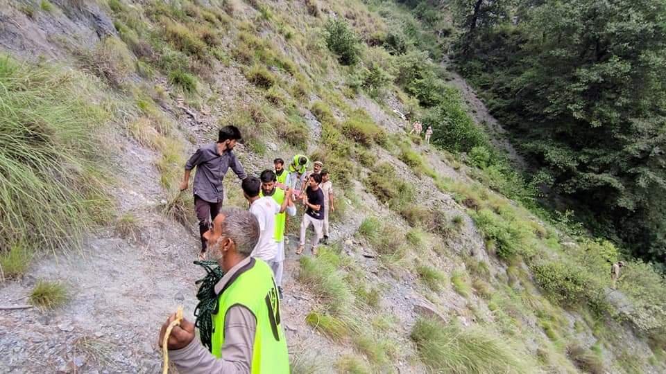 Doda: One killed, another injured in road mishap near 9-KM