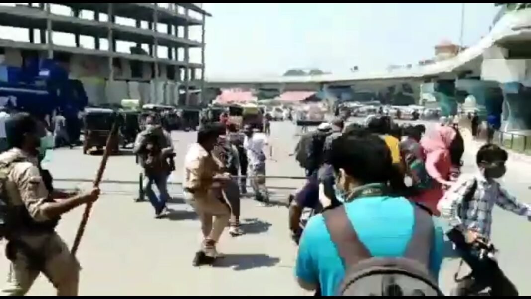 Thrashing of journalists: DGP orders action against police officer