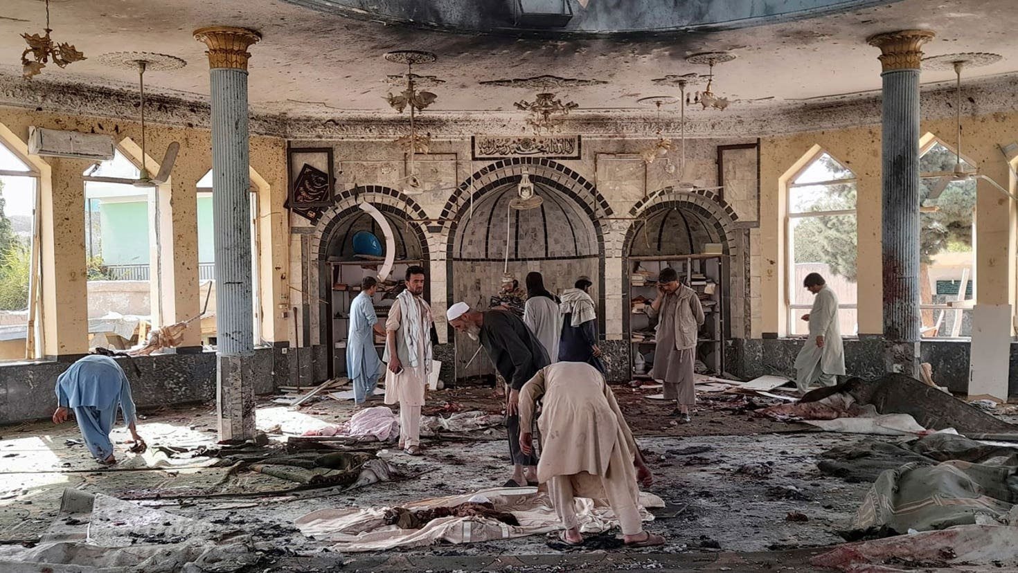 Explosion in Shiite mosque in Afghanistan kills at least 7