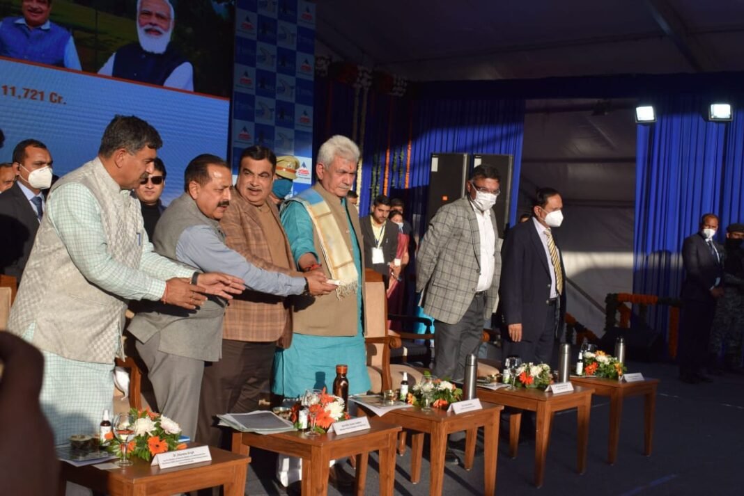 Nitin Gadkari lays foundation stones of 25 National Highway Projects at Doda