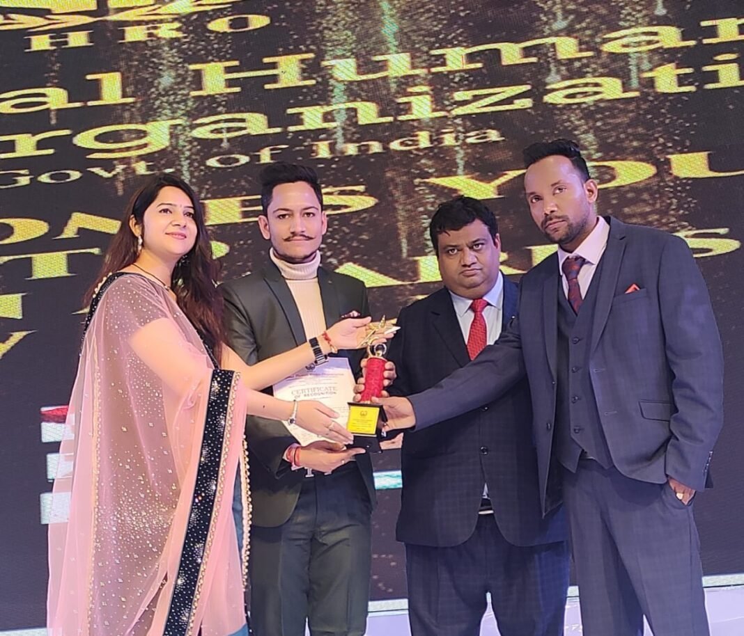 Vinay Thakur awarded with NHRO’s “Indian Icon Award 2021”