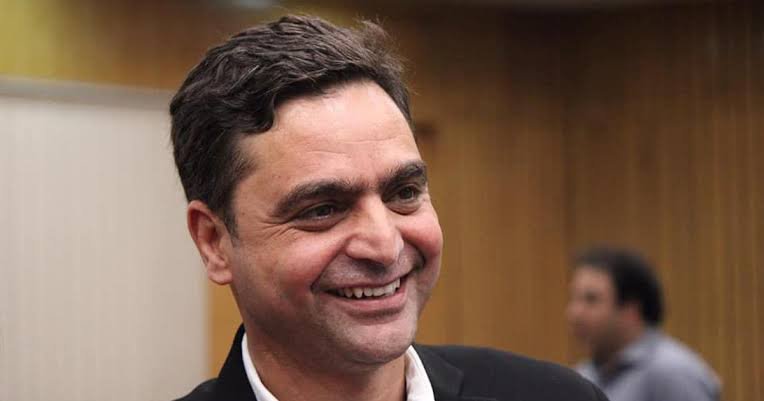 Shopian Court issues arrest warrant against Gowhar Geelani