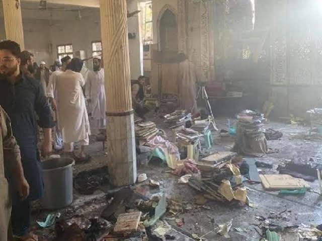 Shocking! Mosque bombed in Pakistan’s Peshawar, at least 30 killed, 50 injured