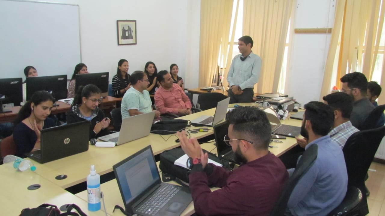 Two-week long summer school on “Computer Vision” concludes at Bhaderwah Campus
