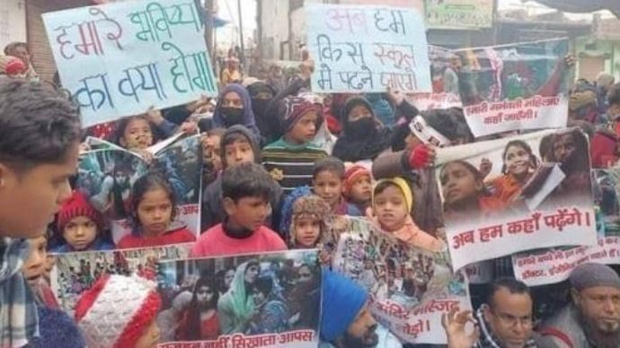 “Can’t Uproot 50,000 Overnight”: Supreme Court Halts Uttarakhand Eviction