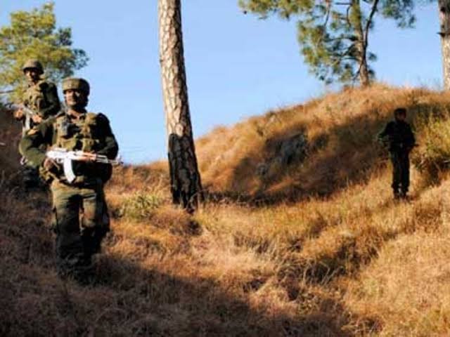 Security Forces Bust Hideout in Mendhar, Poonch: Suspected IED and Explosives Safely Destroyed