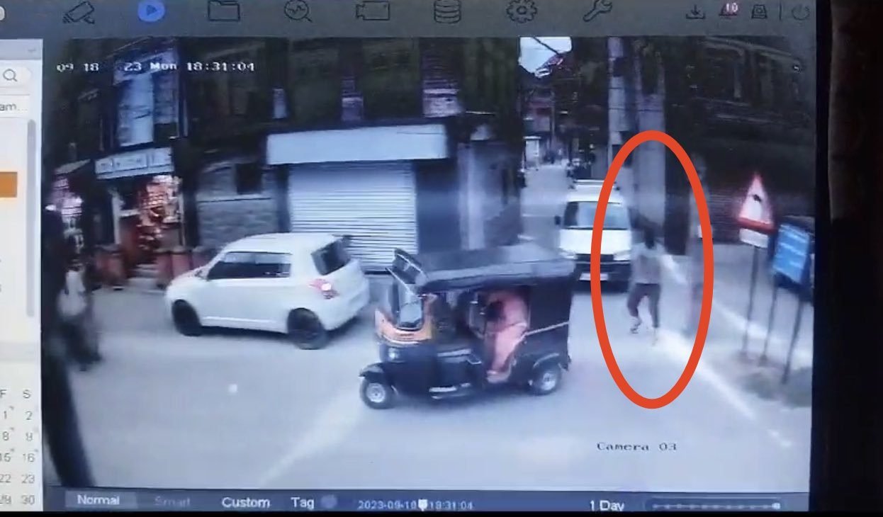 Attack Attempt on CRPF Vehicle in Srinagar Leaves No Injuries or Damage: Police