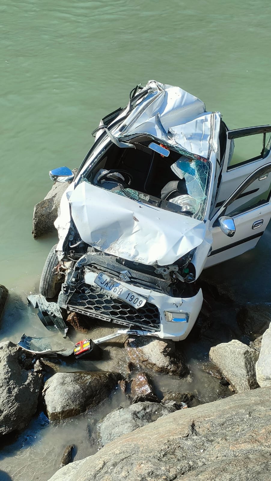 Two Fatalities on Spot, One Succumbs Later in a Tragic Accident near Kandini, Kishtwar