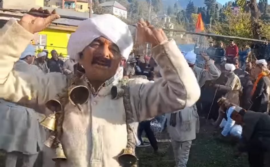 Around 7,000 Nag Devotees Celebrate Traditional Malcha Festival in Bhaderwah