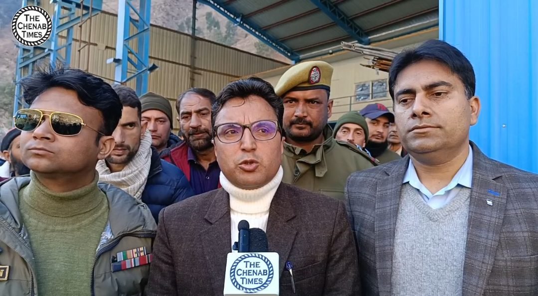 Video: Work re-started in Rattle Hydroelectric Power Project Drabshalla after District Admin interference