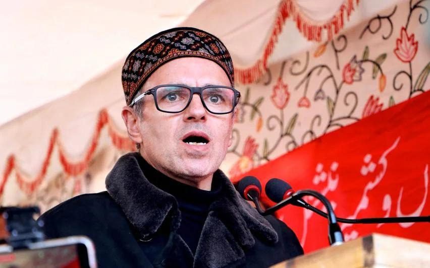 J-K CM Omar Abdullah Acknowledges Fashion Show Venue Linked to Relatives Amid Controversy