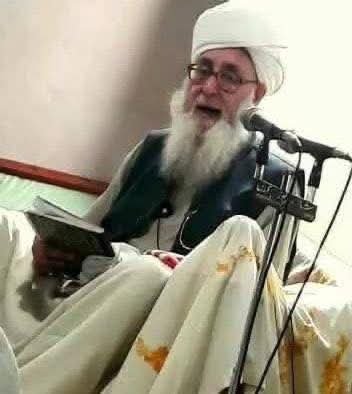 Renowned Islamic Scholar Maulana Mubarak Mubarki Passes Away in Srinagar
