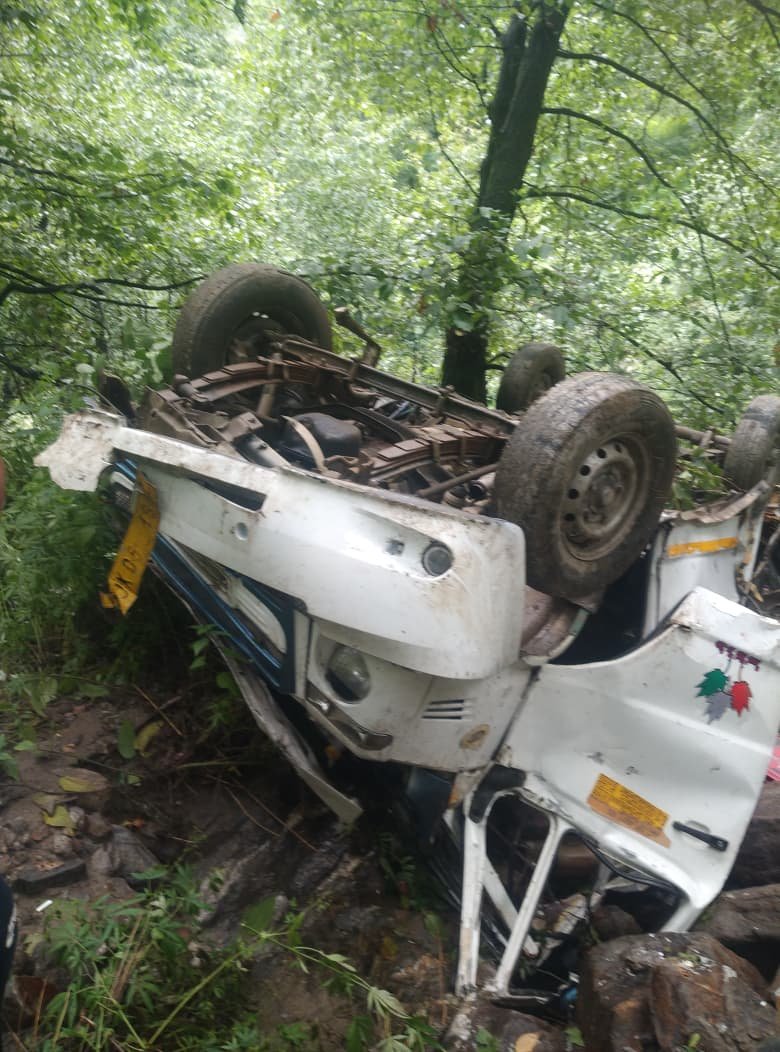 Seven Dead, Several Injured as Tempo Plunges Into Gorge in Doda