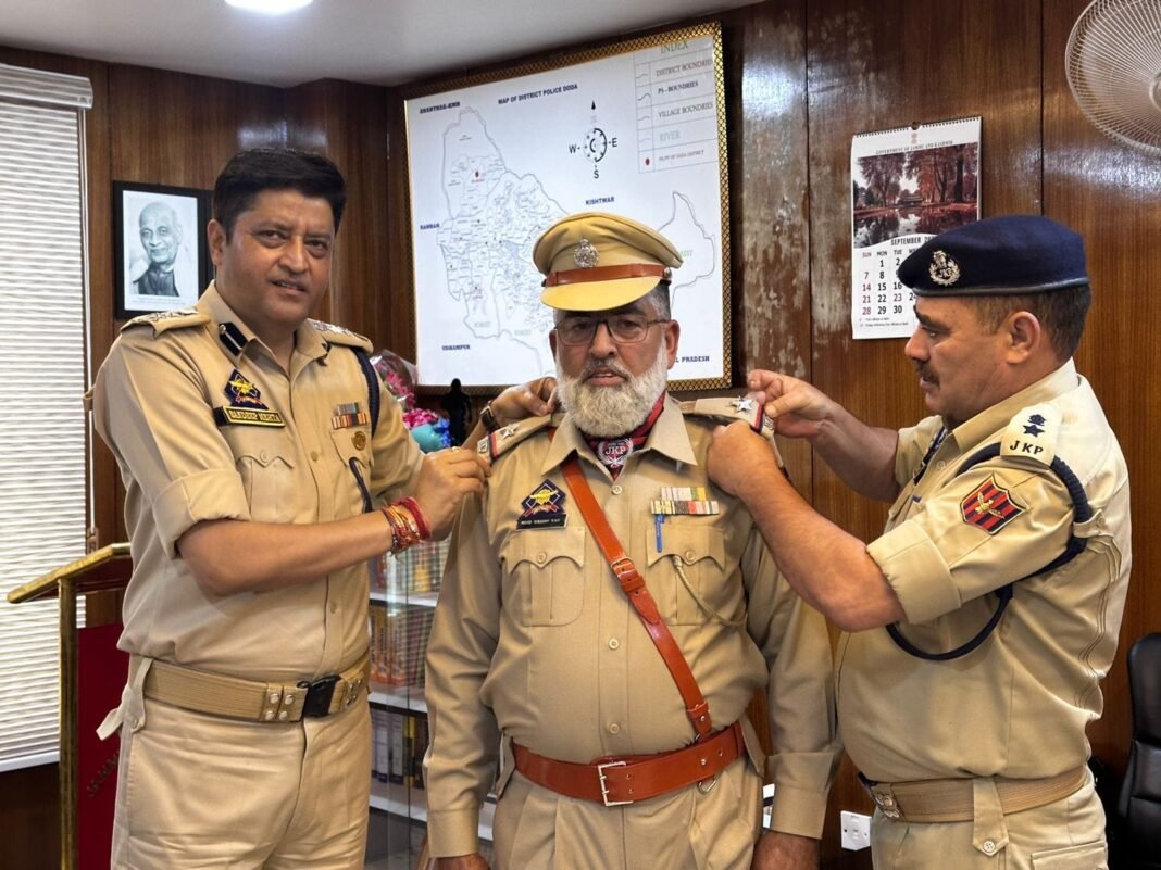 SSP Doda Decorates Newly Promoted ASI with Rank Insignia