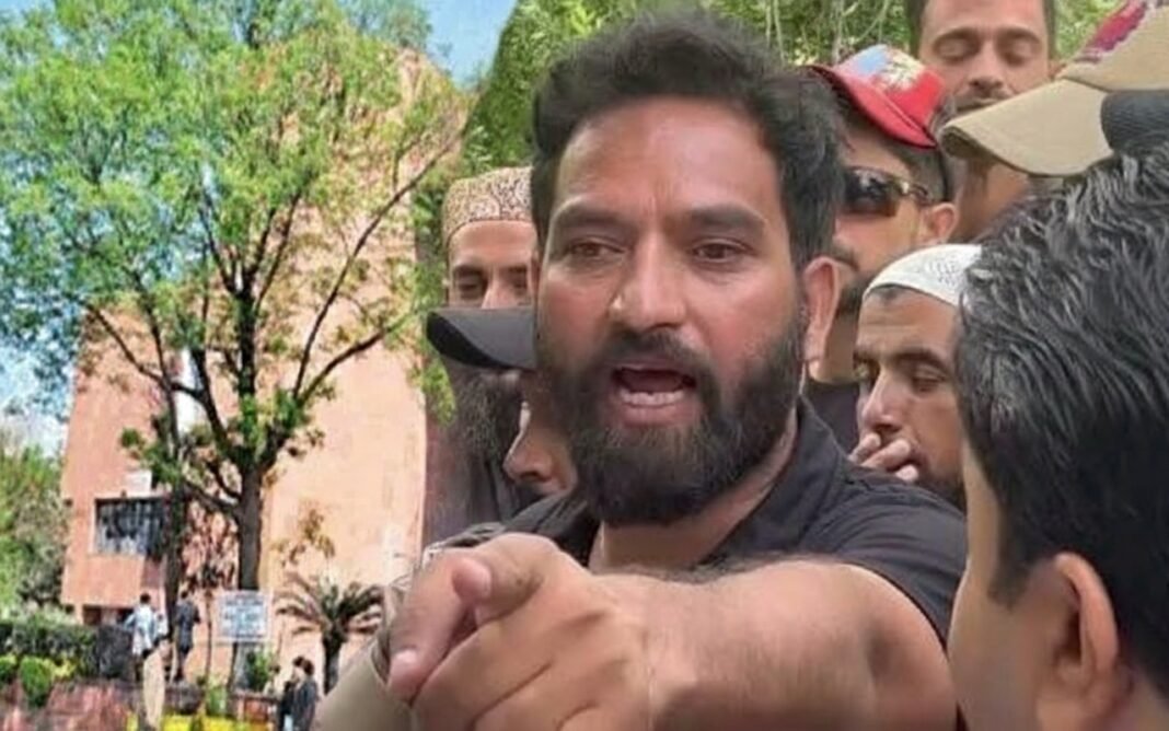 High Court Adjourns Mehraj Malik’s Plea for Assembly Participation Till October 30