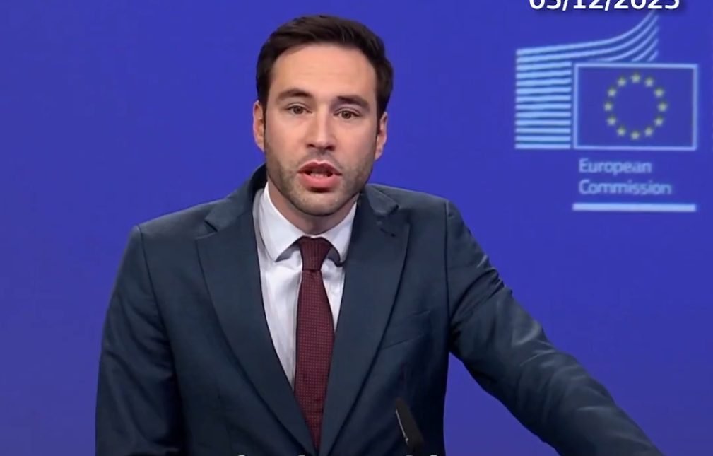 X Faces €120 Million (₹1,180 Crore) EU Fine as Paid Blue Tick System Violates Digital Services Act