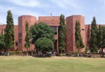 J&K High Court Lists AAP MLA Mehraj Malik’s Detention Plea for Final Hearing on December 18 high court jammu