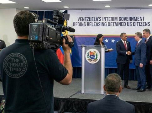 1001100967-01 Venezuela's Interim Government Begins Releasing Detained US Citizens