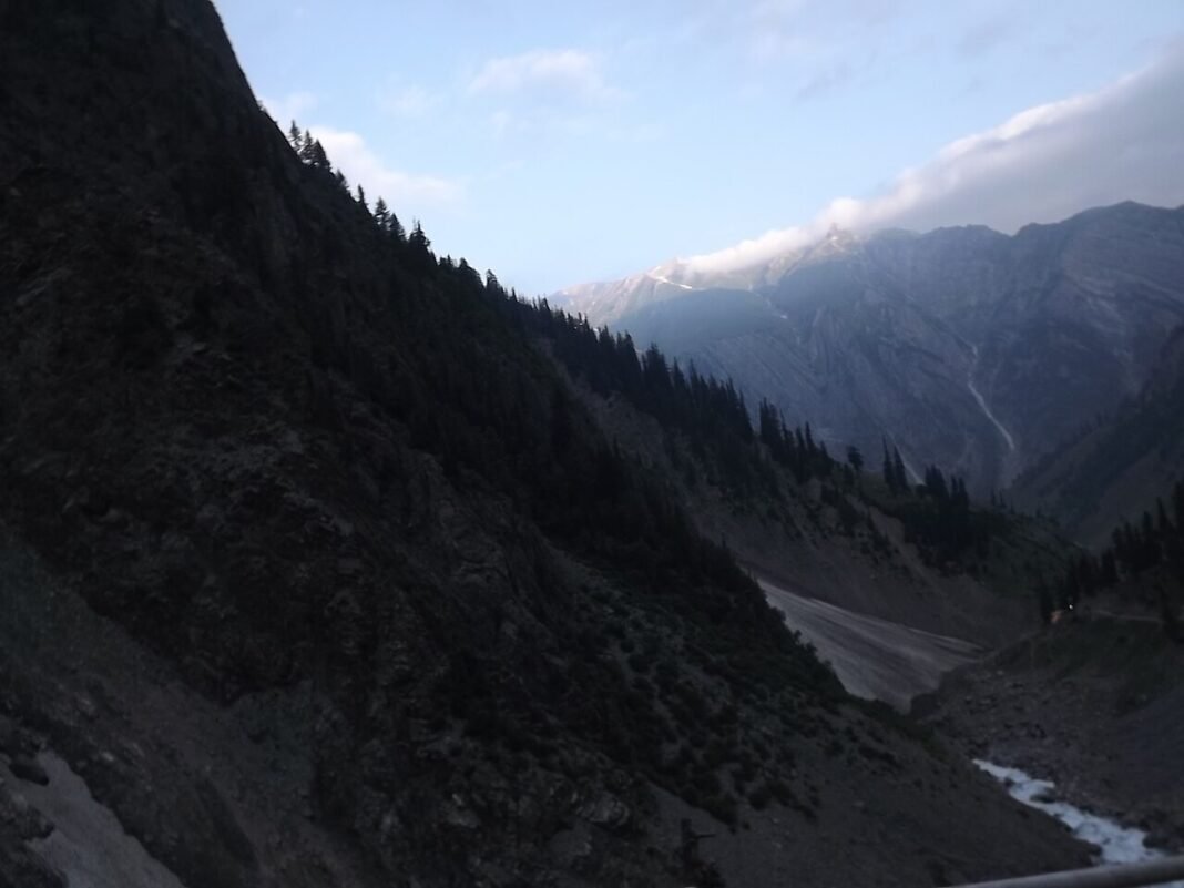 Amarnath Yatra Registration Opens in Jammu Amidst Strong Pilgrim Turnout Amarnath Yatra