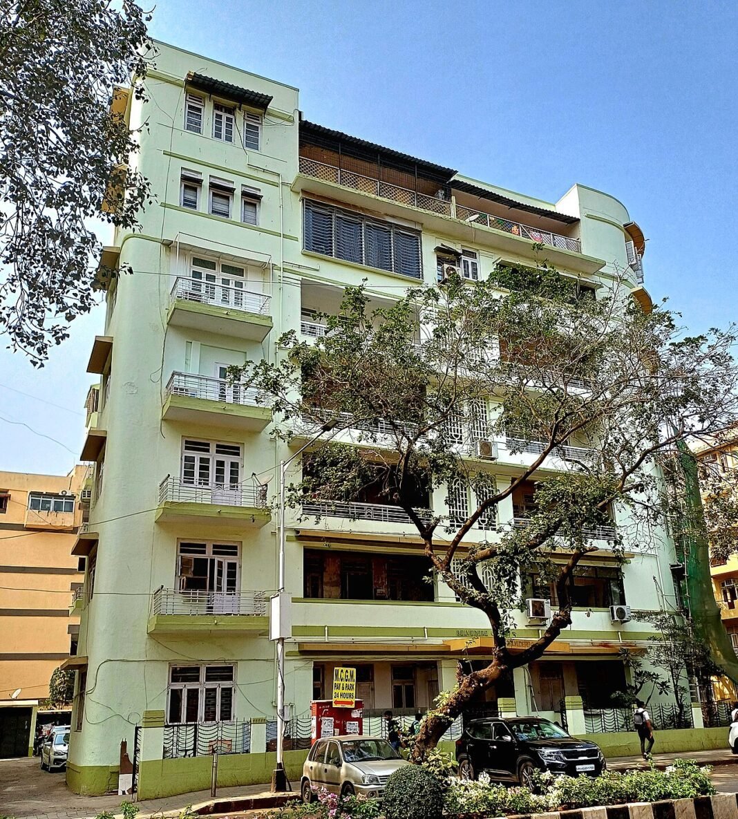 Mumbai Court Acquits Woman After 13 Years in Sister’s Death Case, Brother’s Testimony Crucial Belvedere Court, Oval Maidan, Mumbai