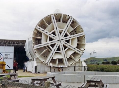 Channel Tunnel Exhibition Centre, Folkestone 1992: a Tunnel Boring Machine Channel Tunnel Exhibition Centre, Folkestone 1992: a Tunnel Boring Machine
