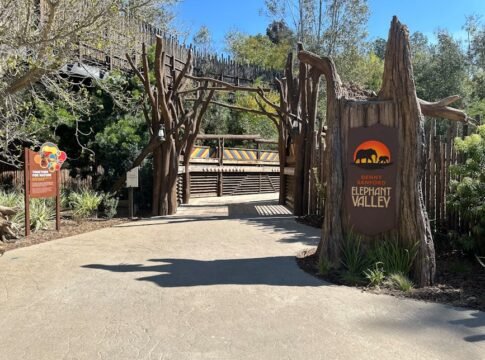 Entrance to Denny Sanford Elephant Valley surrounded by nature at Escondido's Safari Park.