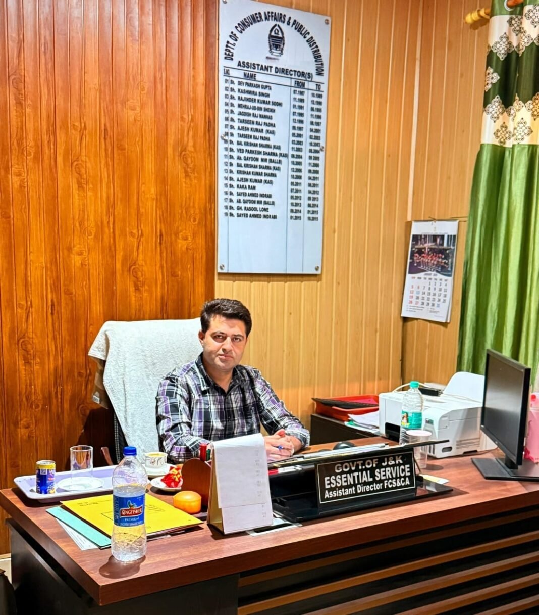 No Shortage of LPG, Petrol or Diesel in Jammu and Kashmir’s Kishtwar District; Public Urged Not to Panic: Admin No Shortage of LPG, Petrol or Diesel in Jammu and Kashmir’s Kishtwar District; Public Urged Not to Panic: Admin