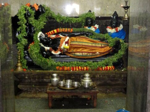 The idol of Ranganatha is 4.5 feet in length with Bhoo devi and Neela Devi sitting near the leg. Lord is in Yoga Nidra and his Shesha (Lord Vishnus Snake) is spreading his hoods like an umbrella and …
