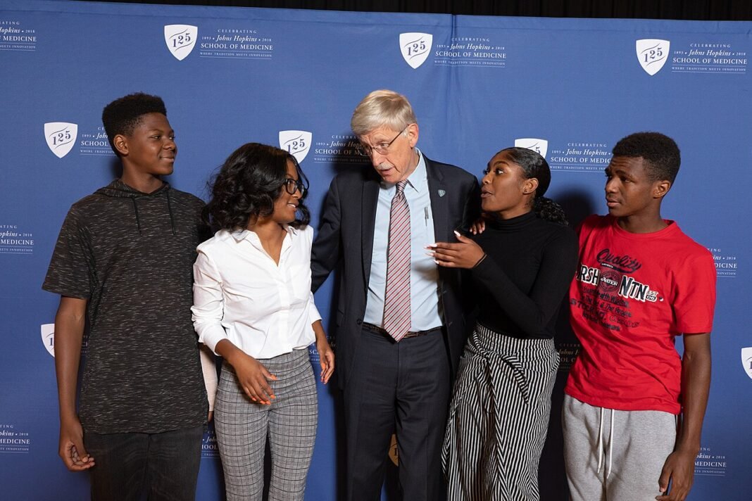 Henrietta Lacks’ Legacy Honored: Ethical Research Gains New Ground Dr. Francis Collins meets with family members of Henrietta Lacks at Johns Hopkins University in Baltimore where he delivered the keynote address of the Henrietta Lacks Memorial Lecture. From left to …
