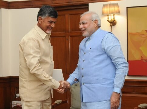 Andhra CM calls on PM Andhra CM calls on PM