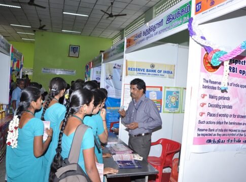 College students at the RBI stall, during the Public Information Campaign, at Valappadi, in Salem District of Tamil Nadu on December 18, 2014.