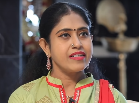 In an interview given by S. Vijayadharani to the Thalaivi Darbar program of Aadhan Tamil YouTube Channel.