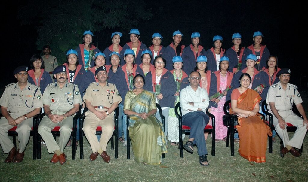 The Union Minister for Social Justice & Empowerment, Smt. Meira Kumar with a group of students from the border districts of Arunachal Pradesh, in New Delhi on November 07, 2008.