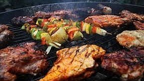 Varanasi Civic Body Approves Relocation of Meat and Fish Shops to City Outskirts Varanasi Civic Body Approves Relocation of Meat and Fish Shops to City Outskirts