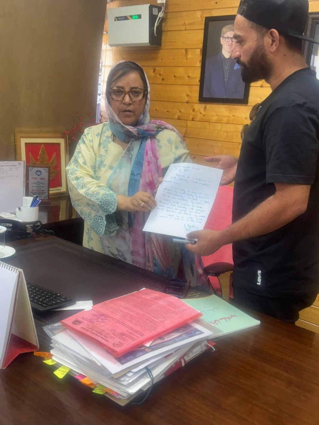 Doda MLA Seeks More Ambulances, Doctor Postings During Meeting With Education Minister Doda MLA Seeks More Ambulances, Doctor Postings During Meeting With Education Minister