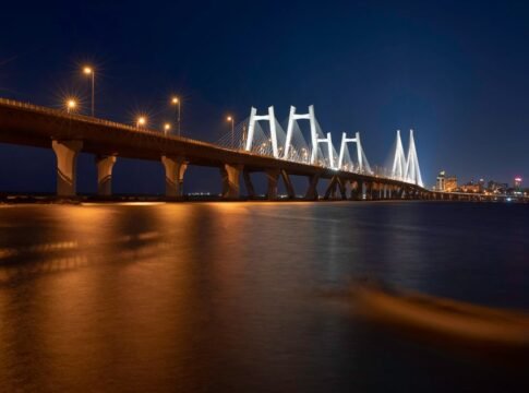 Stunning view of the illuminated Bandra-Worli Sea Link in Mumbai at night.
