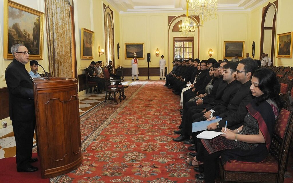 The President, Shri Pranab Mukherjee interacting with the Officers Trainees of Indian Defence Estates Service (IDES) of 2012 & 2013 Batch from National Institute of Defence Estates Management, at…