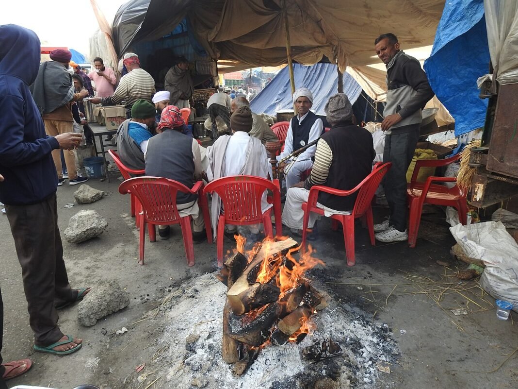 Opposition Protests in Delhi, Demands Accountability from Centre 2020 Indian farmers' protest , Singhu Border , Delhi , India.The protest is an ongoing protest against the three farm acts which were passed by the Parliament of India in September 2020. These acts h…