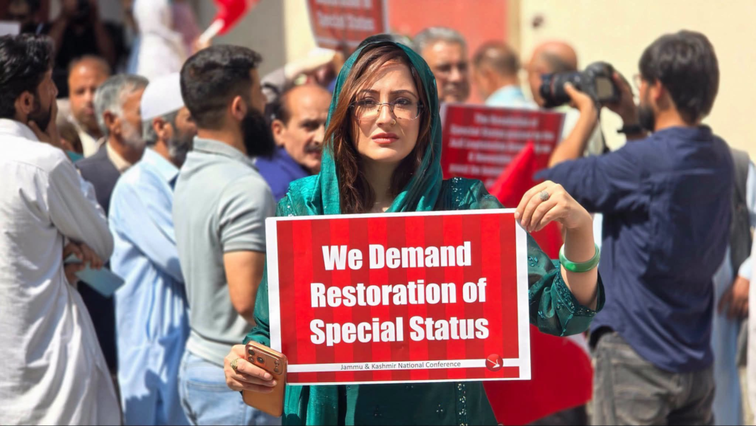 Jammu and Kashmir: Article 370 Anniversary Rekindles Political Divide as Parties Mark August 5 Differently Jammu and Kashmir: Article 370 Anniversary Rekindles Political Divide as Parties Mark August 5 Differently
