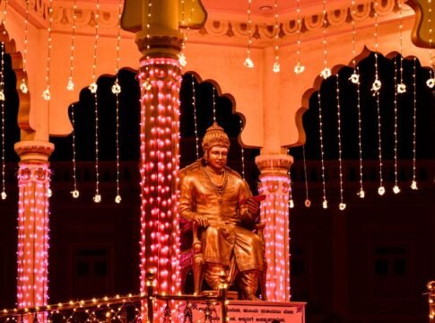 A beautifully illuminated statue of a Karnataka ruler in Mysuru, India, captured at night. A beautifully illuminated statue of a Karnataka ruler in Mysuru, India, captured at night.