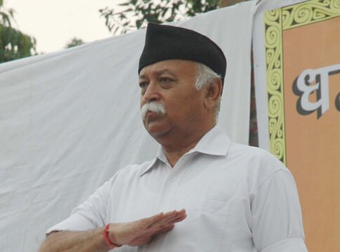 Dr. Mohan Rao Bhagwat, 6th and the current Sarsanghchalak (Chief) of the Rashtriya Swayamsevak Sangh (RSS). Dr. Mohan Rao Bhagwat, 6th and the current Sarsanghchalak (Chief) of the Rashtriya Swayamsevak Sangh (RSS).